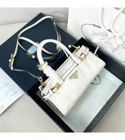 PRD Lux Soft Bonnie Leather Handbag