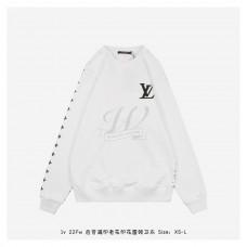 1V Back Monogram Sweatshirt