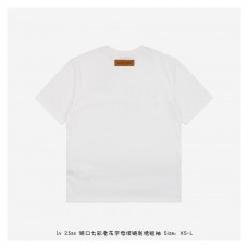1V Embroidery T-shirt