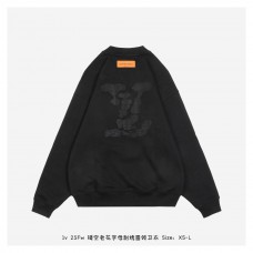 1V Embroidered Sweatshirt