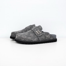 1V Logo Cosy Comfort Mule - Women