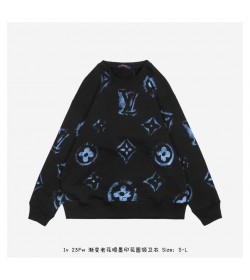 1V Monogram Print Sweatshirt