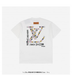 1V Monogram Print T-shirt