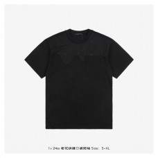 1V Monogram T-shirt