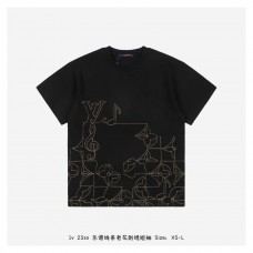 1V Music Line Embroidered T-shirt