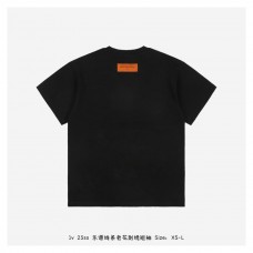 1V Music Line Embroidered T-shirt