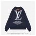 1V Print Sweatshirt