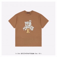 1V Print T-shirt