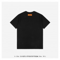 1V Print T-shirt