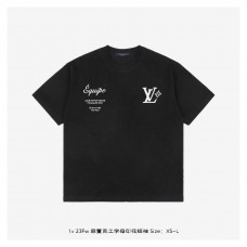 1V Print T-shirt