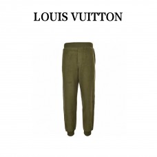 1V Quilted Textured Wool Pants
