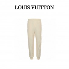 1V Quilted Textured Wool Pants