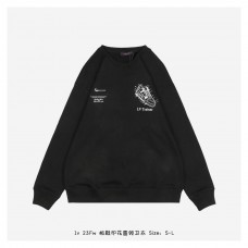 1V Sneaker Print Sweatshirt
