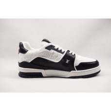 1V Trainer Sneaker White/Black Monogram