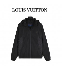 1V Windbreaker Nylon Zip Jacket
