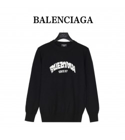 BC Back Flip Round Sweater