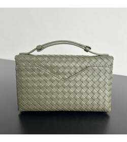 BV Borsa Knot Lock Handbag