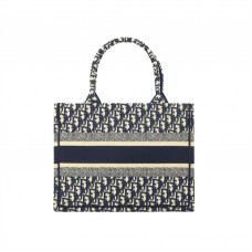 DR Medium Book Tote