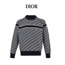 DR Oblique Reversible Sweater