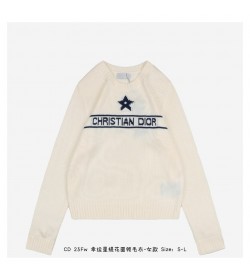 DR Star Jacquard Sweater - Women