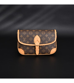 1V Diane PM Monogram