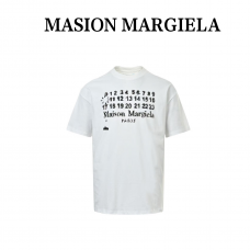 Maison Margiela 10 Pixel Logo Tee