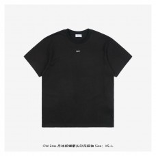 Off-White Arrow Print T-shirt