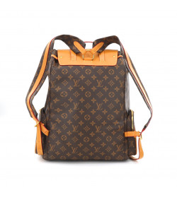 1V Trio Backpack Monogram Brown