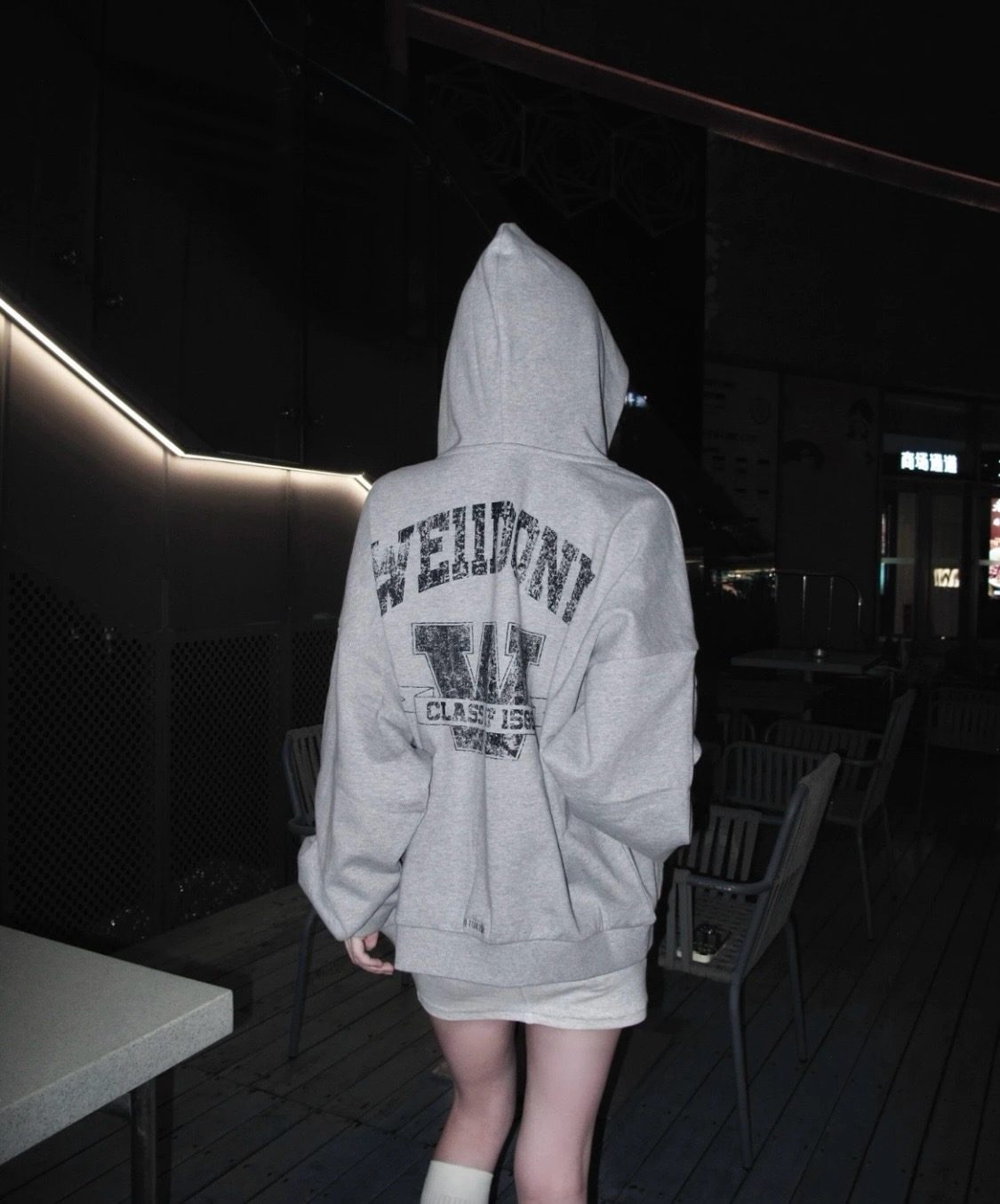 WE11DONE 26SS Distressed W Logo Print Hooded Sweatshirt Jacket