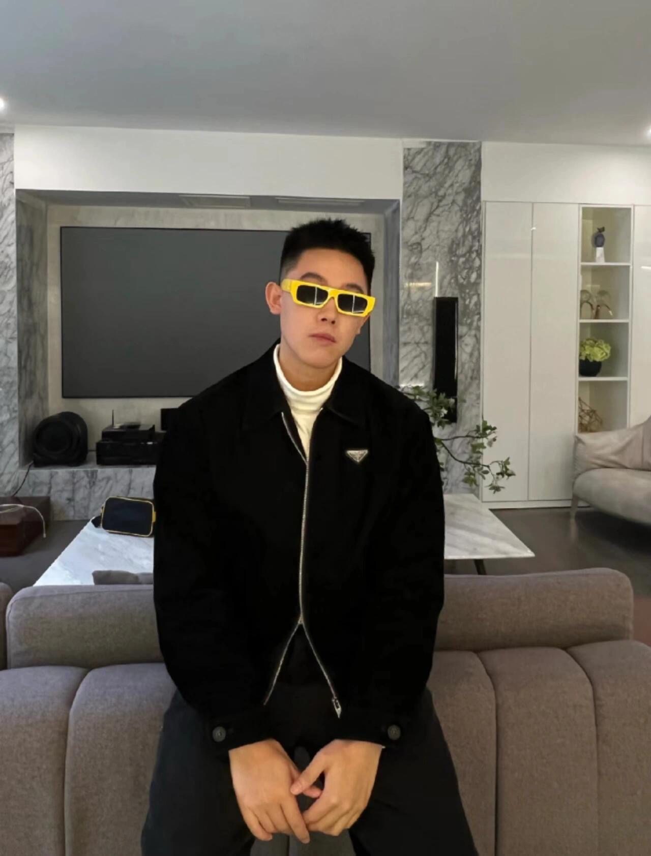 Prada 25FW Triangle Logo Velvet Jacket