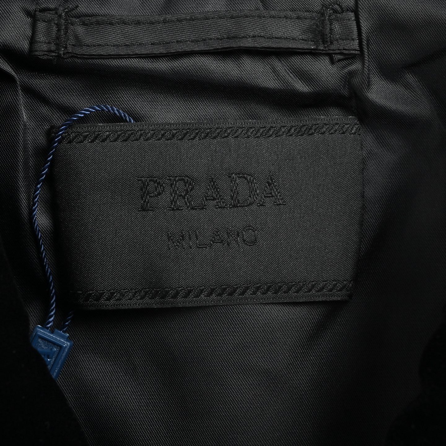 Prada 25FW Triangle Logo Velvet Jacket