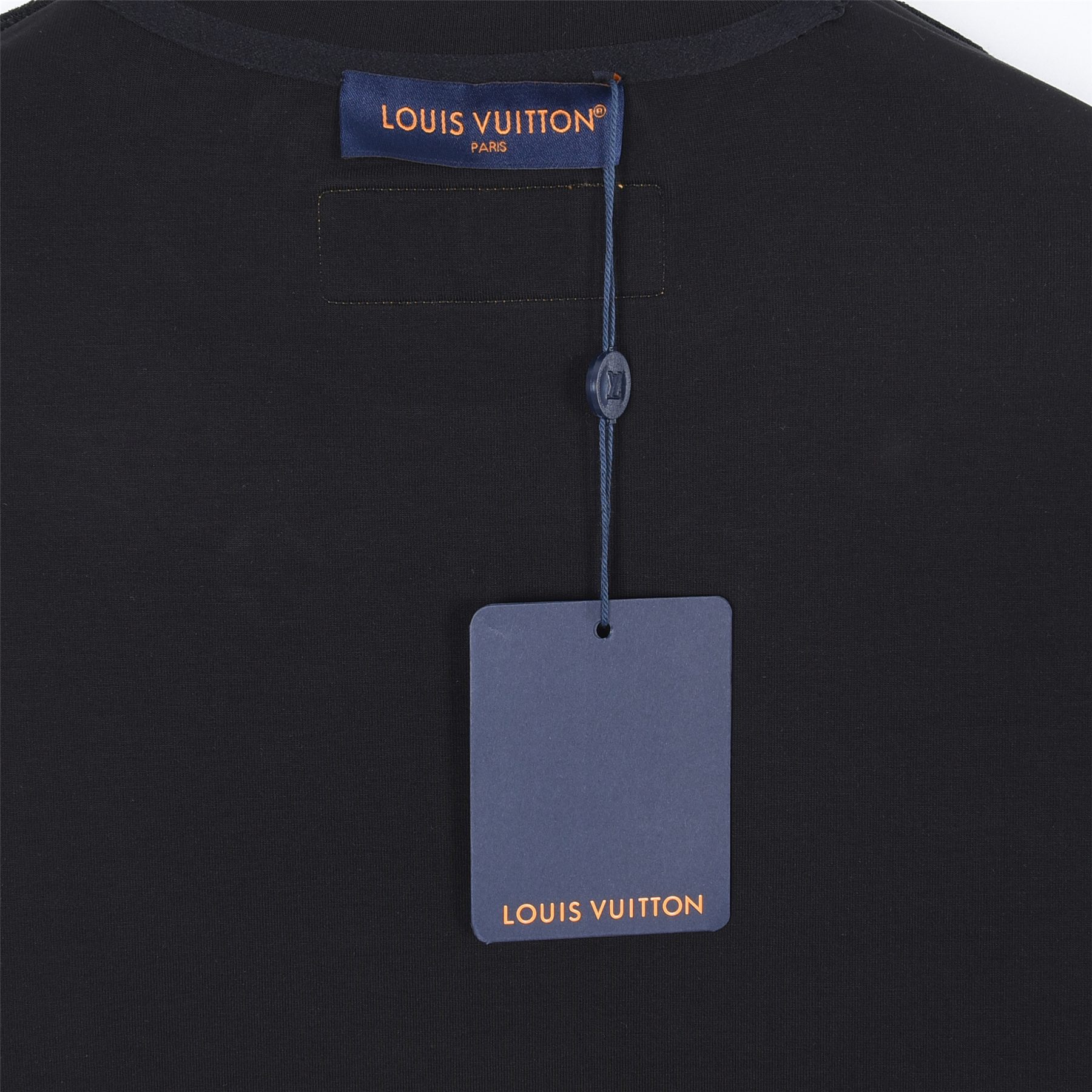 1V Embossed Monogram Collar Embroidered Crewneck Sweatshirt
